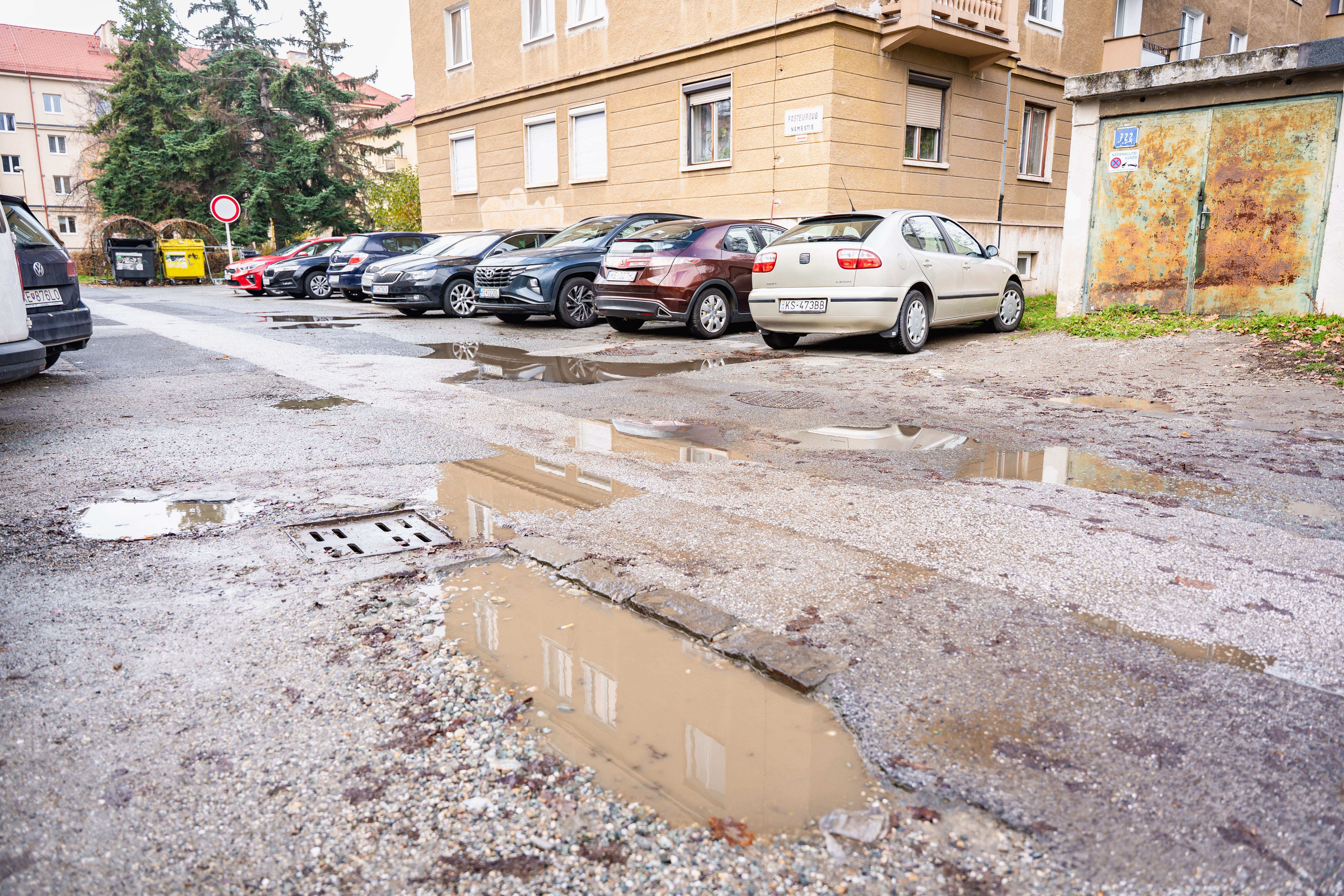Odovzdanie staveniska - Pasteurovo nam.-18